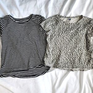 2 OLD NAVY Softest Tee JUNIORS **LOT Of 2**